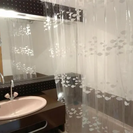 Confortable Pour 4 Personnes Avec Balcon A Piau-engaly - Fr-1-457-226 * Aragnouet