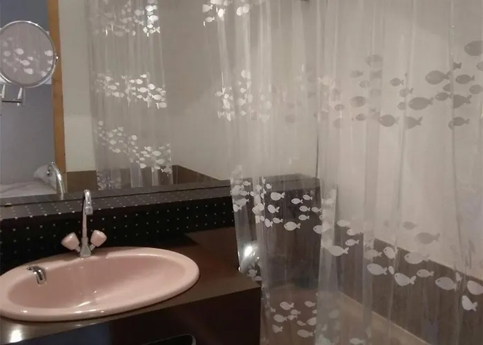 Confortable Pour 4 Personnes Avec Balcon A Piau-engaly - Fr-1-457-226 *